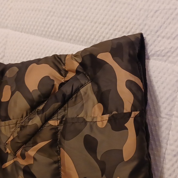 Cisono Camo Vest - Picture 5 of 11